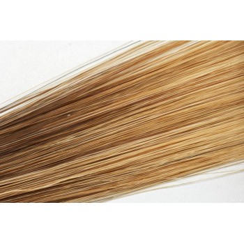 Středně hnědá/ tmavá blond medová